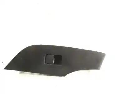 Recambio de automóvil de segunda mano de mando elevalunas trasero izquierdo para toyota rav4 hybrid 4x2 advance referencias oem iam 8481012110 3361e13 3361e13