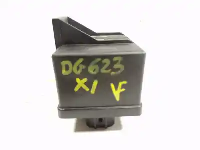 Second-hand car spare part glow plug for jeep compass ii 2.0 m-jet cat oem iam references   