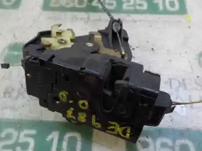 Peça sobressalente para automóvel em segunda mão fechadura da porta dianteira esquerda por seat arosa (6h1) 1.0 referências oem iam 