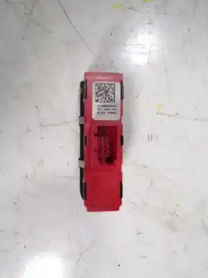 Second-hand car spare part electronic module for audi a1 (8x) 1.6 tdi oem iam references 8x0959673  8x0959673