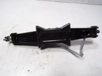 Pièce détachée automobile d'occasion cric hydraulique pour renault kangoo express 1.5 dci références oem iam   