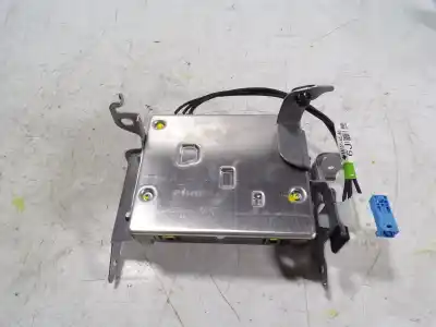 Recambio de automóvil de segunda mano de modulo electronico para toyota rav4 hybrid 4x2 advance referencias oem iam 8674042220 8674142141 8674042220