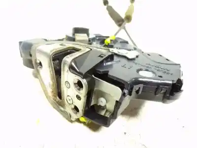 Second-hand car spare part left front door lock for lexus is200 (ds2/is2) 2.2 d-cat oem iam references 6904053100