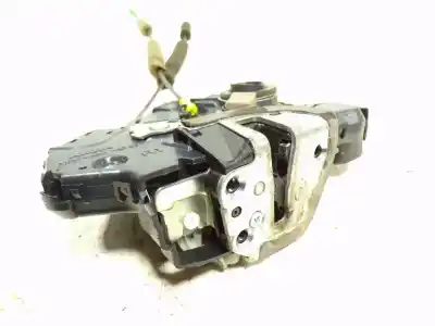 Second-hand car spare part front right door lock for lexus is200 (ds2/is2) 2.2 d-cat oem iam references 6903053090