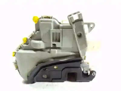 Автозапчастина б/у замок передніх дверей лівий для audi a1 (8x) 1.6 tdi 90 cv / 66 kw посилання на oem iam 8j1837015c  8j1837015c