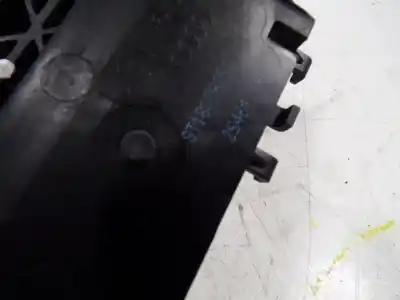 Автозапчасти б/у левая передняя наружная ручка за audi a1 (8x) 1.6 tdi ссылки oem iam 8t0837205agru  8t1837889b