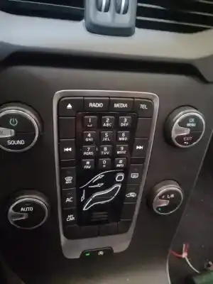 Peça sobressalente para automóvel em segunda mão comando de sofagem (chauffage / ar condicionado) por volvo v40 kinetic referências oem iam 31398643 3227938y5cs 3227938y5cs