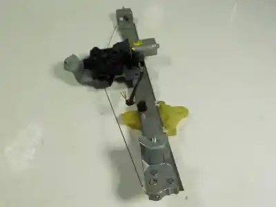 Peça sobressalente para automóvel em segunda mão elevador de vidros dianteiro direito por renault clio iv 1.5 dci diesel fap referências oem iam 807205569r