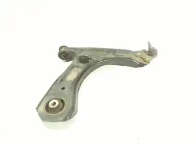 Second-hand car spare part front right lower suspension arm for skoda fabia 1.0 mpi oem iam references 6r0407152f