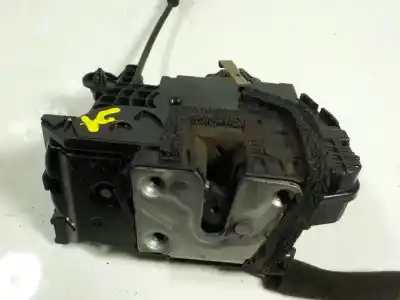 Peça sobressalente para automóvel em segunda mão fechadura da porta dianteira direita por renault clio iv 1.5 dci diesel fap referências oem iam 805024563r
