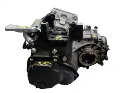 Автозапчастина б/у коробка передач для audi a1 (8x) 1.6 tdi посилання на oem iam 02r300042q  mzm