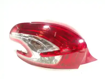 Pezzo di ricambio per auto di seconda mano LAMPADA POSTERIORE SINISTRA per PEUGEOT 208 I (CA_, CC_)  Riferimenti OEM IAM 9672628280  
