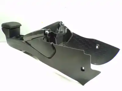 Second-hand car spare part center armrest for audi a1 sportback (gba) 1.0 tfsi oem iam references 82c863243  