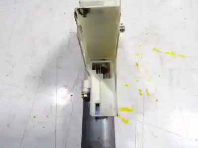 Автозапчастина б/у двиг скла задне ліво для land rover range rover (lm) 3.6 td v8 посилання на oem iam cvr000060  