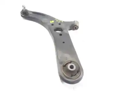 Tweedehands auto-onderdeel linker onderste ophang arm voor kia rio concept oem iam-referenties 545001w000