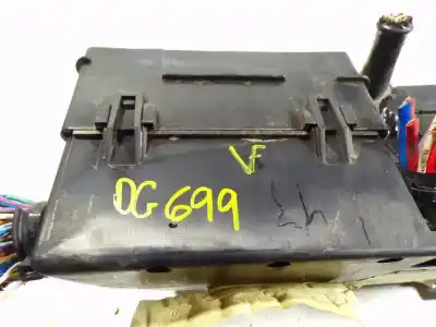 Second-hand car spare part fuse box unit for ford c-max ii (dxa/cb7, dxa/ceu) 1.6 tdci oem iam references 1777556  av6t14k733feb