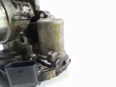 Pezzo di ricambio per auto di seconda mano scatola della farfalla per kia cee´´d 1.4 crdi cat riferimenti oem iam 351002a600 0280750612 351002a600