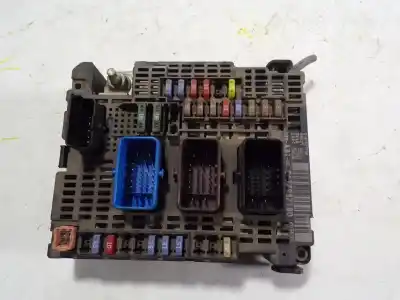 Second-hand car spare part fuse box unit for citroen c4 lim. 1.6 hdi fap oem iam references 9677987180  
