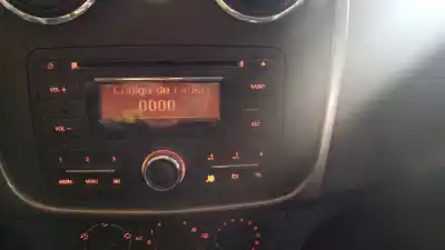 Tweedehands auto-onderdeel audiosysteem / radio-cd voor dacia sandero stepway oem iam-referenties 281155216r  