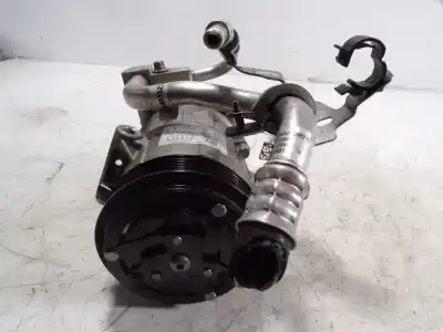 Pezzo di ricambio per auto di seconda mano compressore aria condizionata per jeep renegade limited 4x2 riferimenti oem iam 52086457  52086457