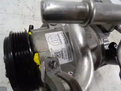 Pezzo di ricambio per auto di seconda mano compressore aria condizionata per jeep renegade limited 4x2 riferimenti oem iam 52086457  52086457