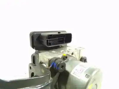 Peça sobressalente para automóvel em segunda mão abs por kia cee´´d 1.4 crdi cat referências oem iam 58920a2230 a258930800 6158945200