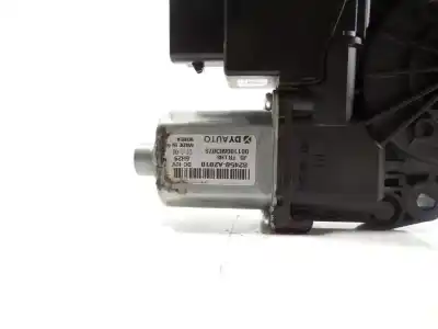Second-hand car spare part left front window motor for kia cee´´d 1.4 crdi cat oem iam references 82450a2010  82450a2010