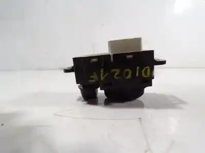 Pezzo di ricambio per auto di seconda mano controllo specchio per kia cee´´d 1.4 crdi cat riferimenti oem iam 93530a2050wk  