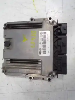 Recambio de automóvil de segunda mano de centralita motor uce para renault clio iv 1.5 dci diesel fap referencias oem iam 237103737r