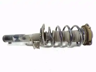 Second-hand car spare part front left shock absorber for volkswagen passat variant (3c5) 1.9 tdi oem iam references 3c0413031at  3c0413031ac