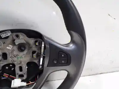 Recambio de automóvil de segunda mano de volante para renault clio iv 0.9 referencias oem iam   