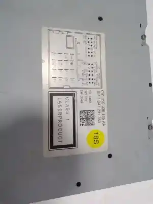 Second-hand car spare part audio system / radio cd for volkswagen passat b6 variant (3c5) 2.0 tdi oem iam references 1k0057187ax  1k0035186aa