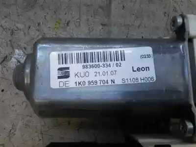 Автозапчасти б/у мотор заднего правого стекла за seat leon (1p1) 2.0 tdi 16v ссылки oem iam   