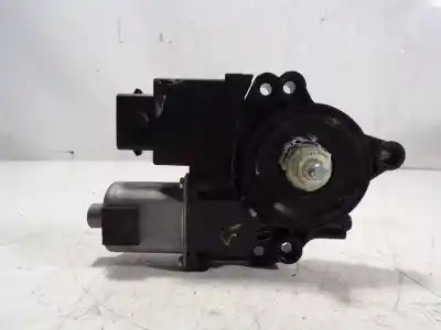 Second-hand car spare part right front window motor for kia cee´´d 1.4 crdi cat oem iam references 82460a2010  82460a2010