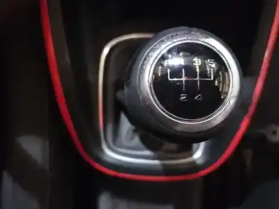 Автозапчастина б/у передач для audi a1 (8x) 1.6 tdi посилання на oem iam 6q0711050b  6q0711049cj