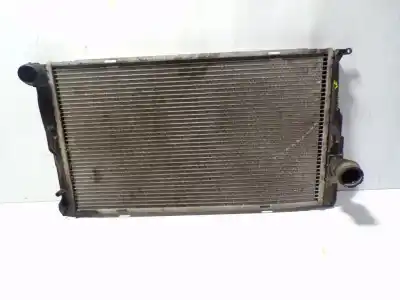 Recambio de automóvil de segunda mano de radiador agua para bmw x1 (e84) sdrive 18d referencias oem iam 17117788903