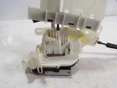 Автозапчасти б/у замок задней правой двери за jeep renegade limited 4x2 ссылки oem iam 52104486  52104486