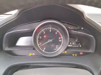 Peça sobressalente para automóvel em segunda mão quadrante por mazda 3 lim. (bl) 2.2 turbodiesel cat referências oem iam b64r55471c  6ab64rc