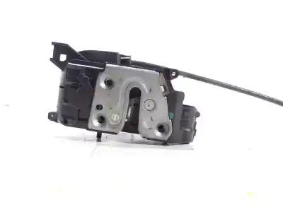 Recambio de automóvil de segunda mano de cerradura puerta trasera izquierda para renault megane iii berlina 5 p 1.5 dci diesel fap referencias oem iam 825030002r