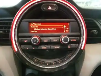 Pezzo di ricambio per auto di seconda mano impianto audio / radio cd per mini mini (f56) 1.5 12v turbodiesel riferimenti oem iam 65126841601 22301313133 4212510