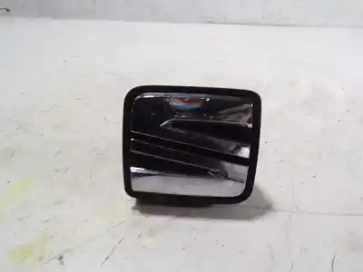 Second-hand car spare part tailgate back door handle for seat leon (5f1) fr oem iam references 5f0827565d  5f0827565dryp