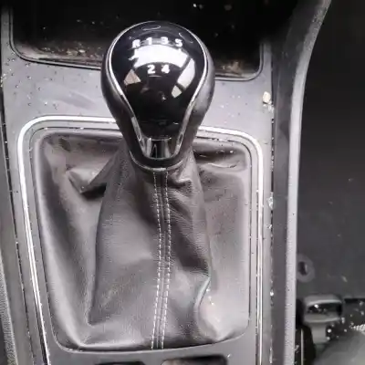 Автозапчастина б/у передач для seat leon (5f1) reference посилання на oem iam 5q0711049ap  5q0711061