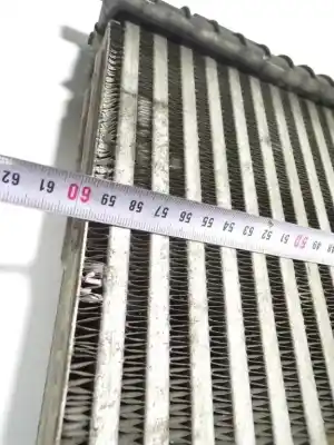 Pièce détachée automobile d'occasion intercooler / échangeur d'air pour land rover discovery 4 tdv6 se références oem iam lr015603  