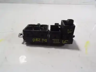 Second-hand car spare part rearview side mirror switch for nissan navara pick-up (d40m) double cab xe 4x4 oem iam references 255701jy5c  