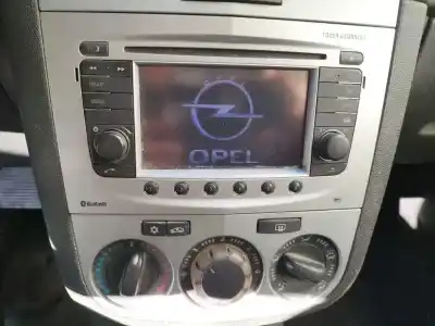 Second-hand car spare part gps navigation system for opel corsa d 1.2 cat (a 12 xer / ldc) oem iam references 13406437  13406437