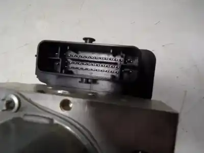 Автозапчастина б/у абс для opel corsa e (x15) 1.4 turbo (08 68) посилання на oem iam 95518041 0265956292 39002554