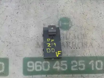 Second-hand car spare part right front power window switch for opel insignia berlina 2.0 16v cdti oem iam references 13301887