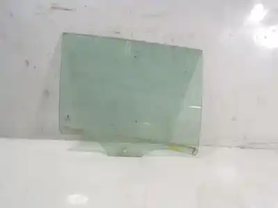 Peça sobressalente para automóvel em segunda mão vidro da porta traseira direita por skoda fabia iii (nj3) 1.2 tsi referências oem iam 6v9845206a