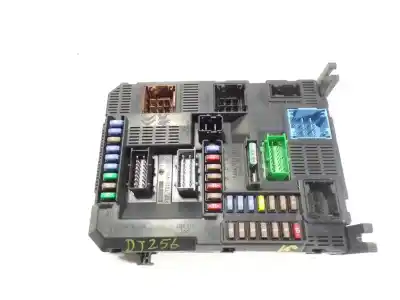 Second-hand car spare part fuse box unit for peugeot 208 ii (ub_, up_, uw_, uj_) 1.6 hdi 90 (ub9hpa) oem iam references 1611427780