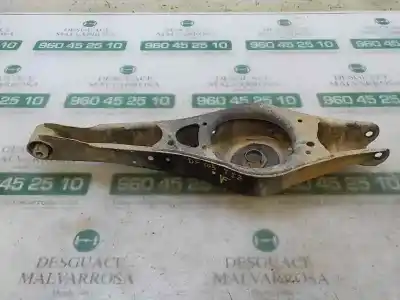 Recambio de automóvil de segunda mano de brazo suspension inferior trasero izquierdo para skoda yeti 1.2 tsi referencias oem iam 1k0505311ab